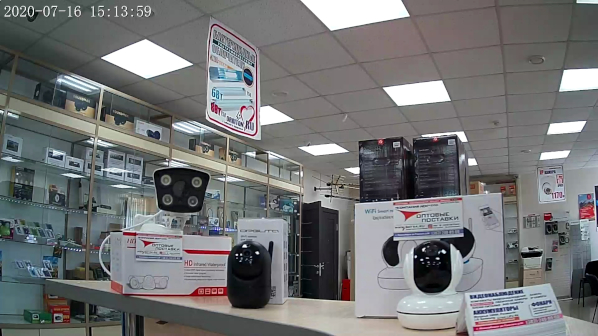 Скриншот видеозаписи с камеры видеонаблюдения. Взято из статьи про облачные видеокамеры с WIFI на сайте www.sat54.ru в Новосибирске
